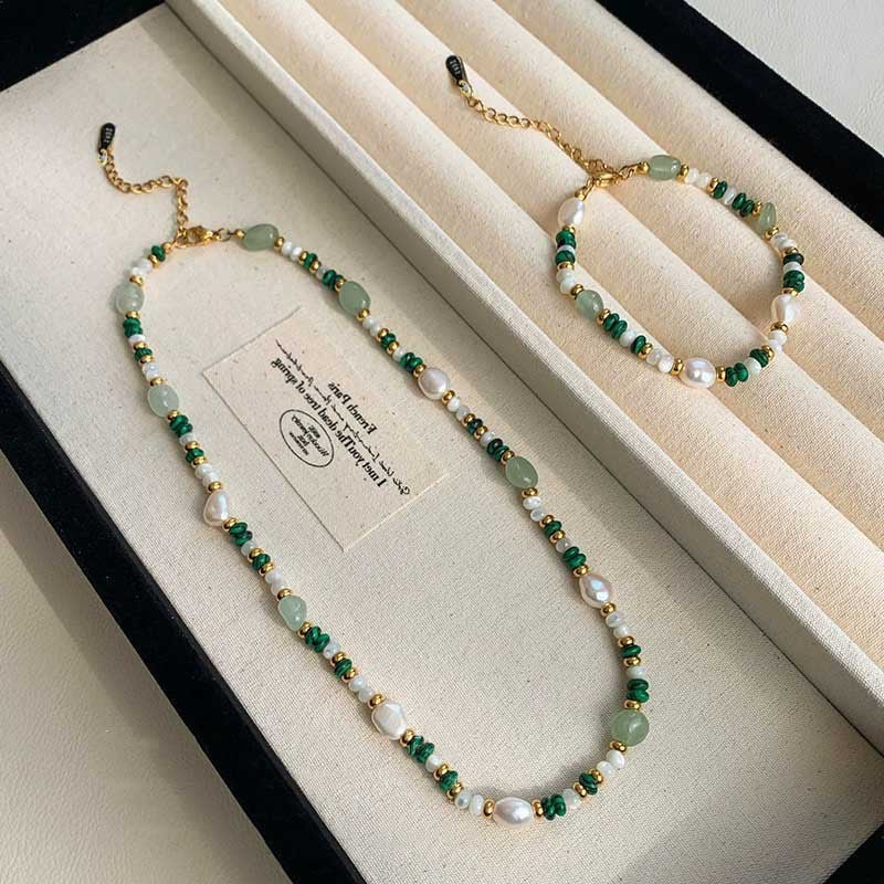 FRESH WATER PEARL NECKLACE
